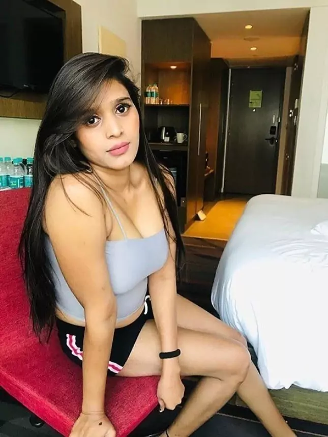 कॉल गर्ल्स सर्विस  मनोहर थाना